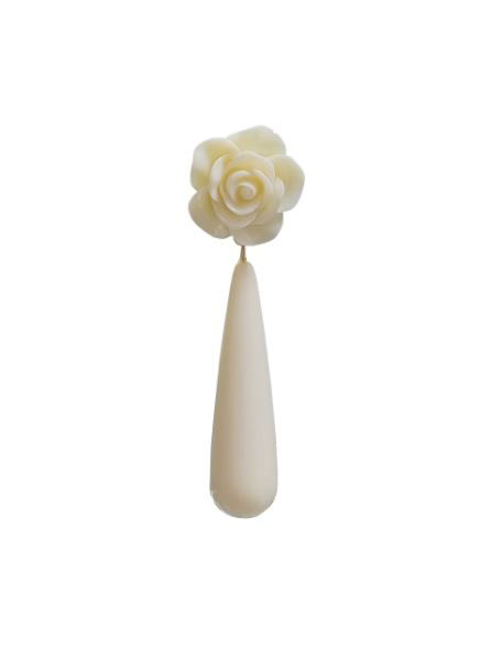 Boucles D'oreilles en Forme de Larme Légère avec Fleur, Idéales pour la Foire. Ivoire