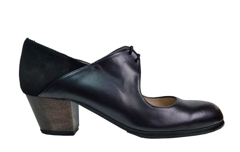 Flamenco Shoes from Begoña Cervera . Arty