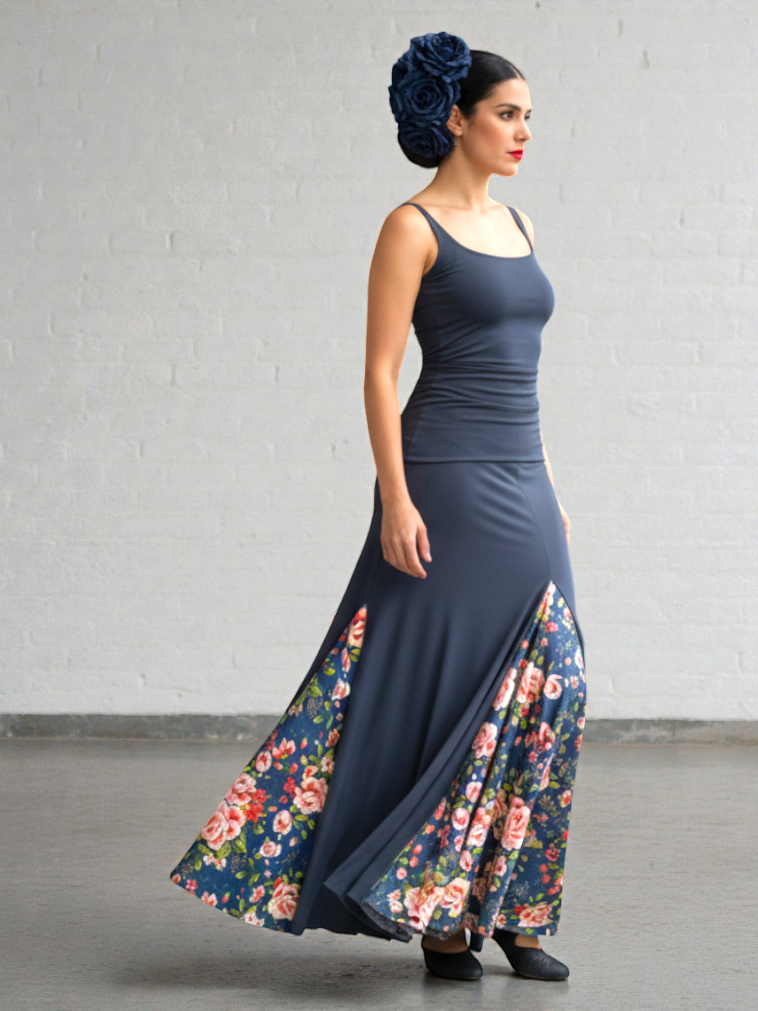 Falda Flamenca Mirabel. Azul con Fajín y Godets Estampados