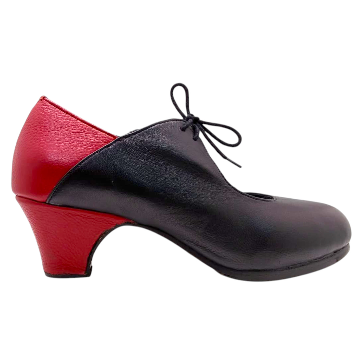 Semiprofessional Flamenco Shoes in Black and Red Leather. Mod. Arte