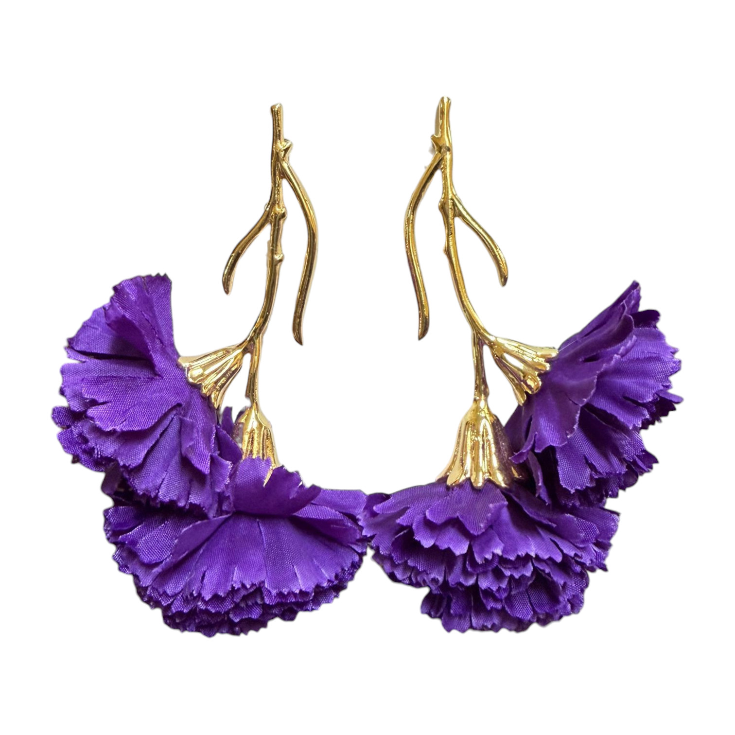 Pendientes flamenca tradicionales con 2 mini claveles marfil en rama dorada